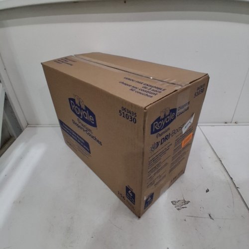156PK ROYALE PREMIUM DIAPERS - SIZE 4 (22-37LB) - WHITE (MODEL: 51030) image 2