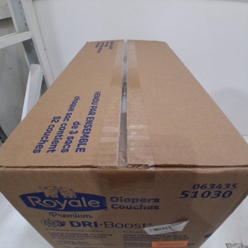 156PK ROYALE PREMIUM DIAPERS - SIZE 4 (22-37LB) - WHITE (MODEL: 51030) image 3