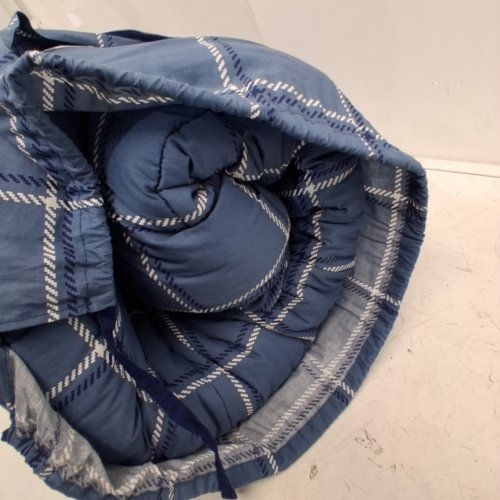 3PC TOMMY HILFIGER PLAID COMFORTER SET - KING - BLUE (ITEM: 1976202) image 2