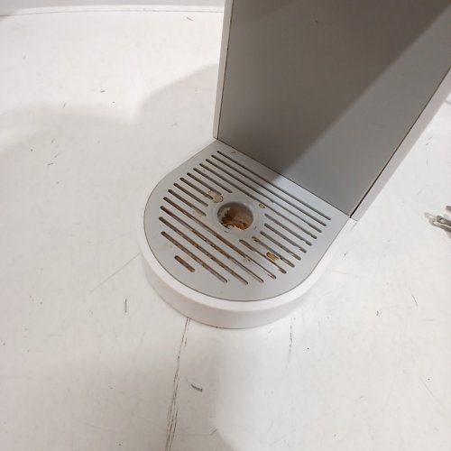 KEURIG K-SLIM SINGLE SERVE COFFEE MAKER - WHITE (MODEL: K900) image 4