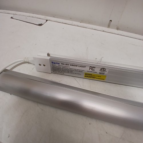 3PK BARRINA T8 4FT GROW LIGHTS - 40W 5000K 5000LM image 4