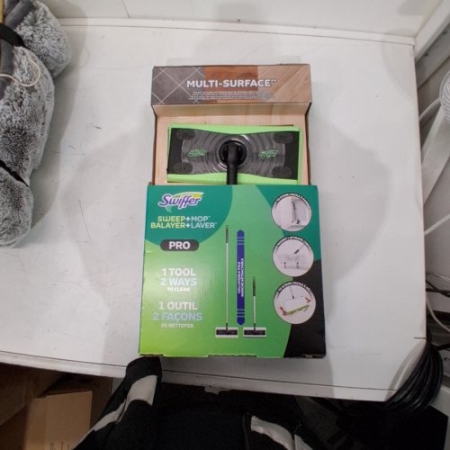 SWIFFER PRO SWEEP+MOP STARTER KIT WITH 20 DRY SWEEPING & 12 WET MOPPING CLOTHS - GREEN/BLACK (MODEL: 2842580) image 2