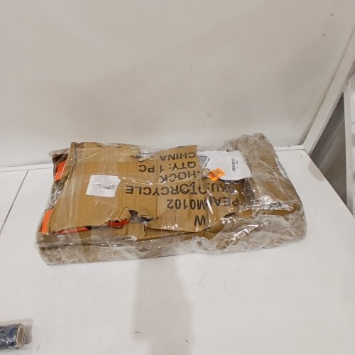 PEAKTOW HEAVY DUTY MOTORCYCLE WHEEL CHOCK - 180LBMAX - FOR 15"-21" WHEELS - ORANGE / BLACK (MODEL: PTM0102) image 3