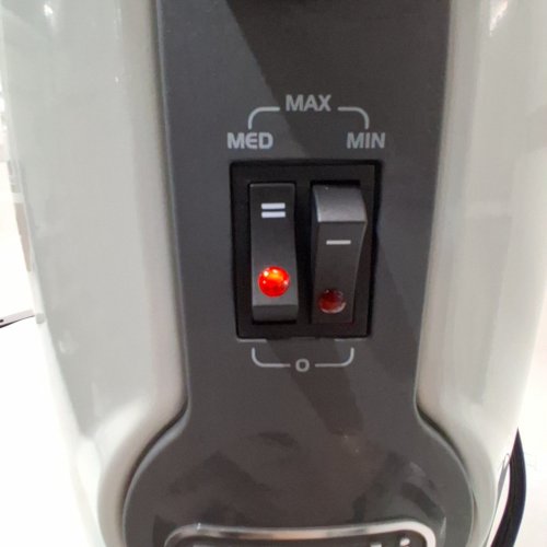 DELONGHI FULL ROOM RADIANT HEATER WITH 3 POWER LEVELS - GREY (MODEL: TRRS0715CA) image 2