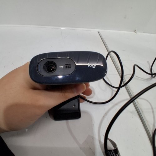 LOGITECH C270 HD WEBCAM, HD 720P/30 FPS, WIDESCREEN HD VIDEO CALLING, HD LIGHT CORRECTION, NOISE REDUCING MIC - GREY image 5