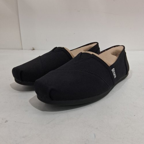 WOMEN'S SKECHERS BOBS PLUSH PEACE & LOVE SLIP-ON SHOES - 8 WIDE - BLACK (MODEL: 33645W/BLK) image 2