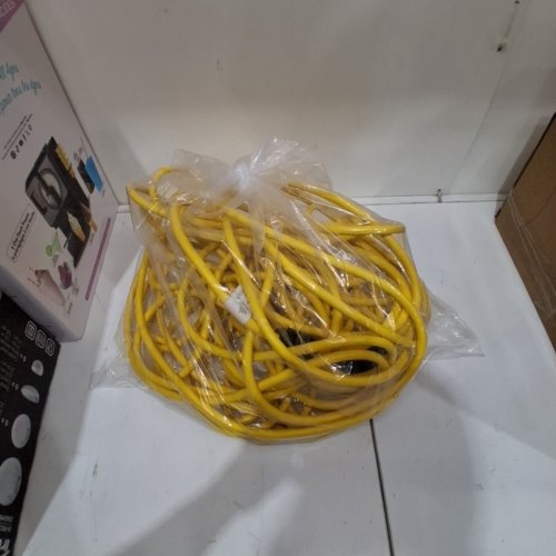 ELECTRICAL extension CORD - YELLOW - 100FT image 2