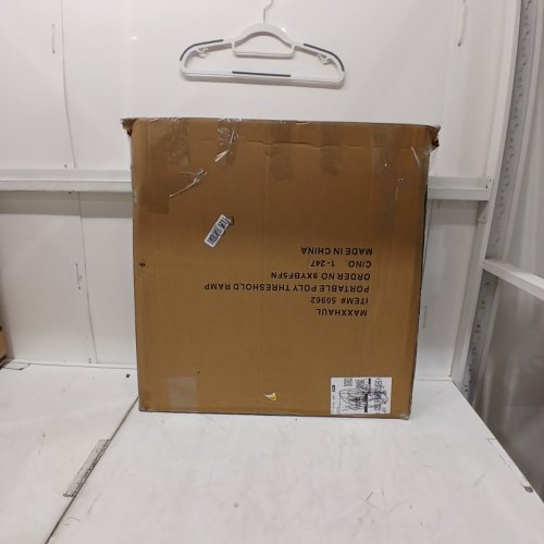 MAXXHAUL HEAVY DUTY CURB RAMP PORTABLE POLY THRESHOLD LOADING RAMP - 1000LBS WEIGHT CAPACITY - YELLOW (MODEL: 50962) image 4