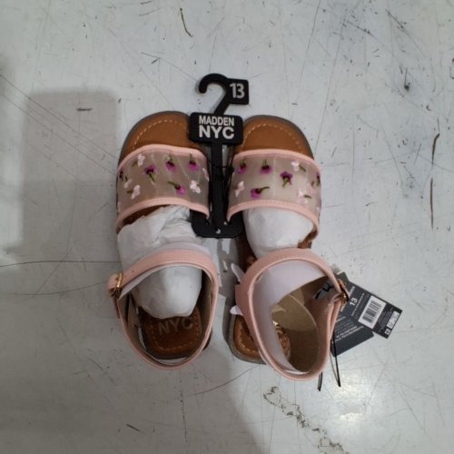 GIRL'S MADDEN NYC EMBROIDERED FLORAL SANDALS - SIZE 13 - PINK (STYLE : 889487989530) image 2