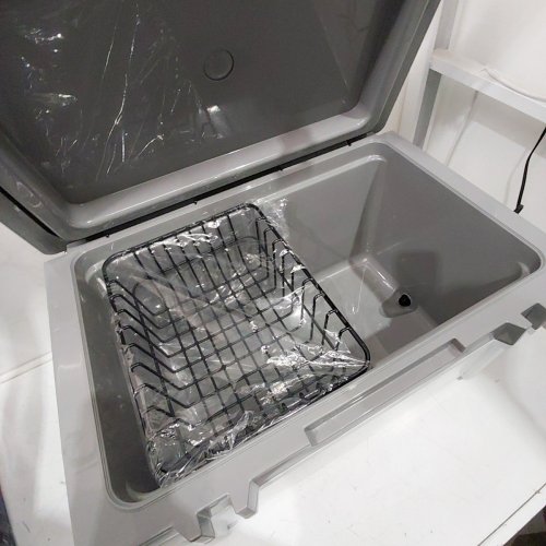 LIGHTWEIGHT HARD COOLER WITH ICE RETENTION PACK AND BASKET - 52QT - WHITE (MODEL: SK5000) image 5