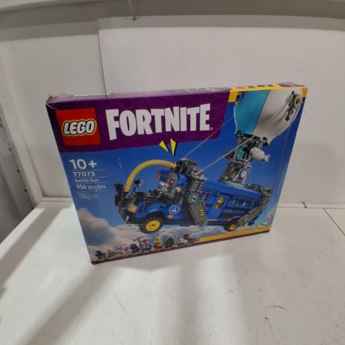 954PC LEGO FORTNITE BATTLE BUS - BLUE - (MODEL: 77073) image 4