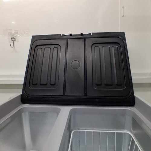 EUHOMY ELECTRIC COOLER CAR REFRIGERATOR - 12V - 53QT - BLACK - (MODEL: CF018-50BL-CAEH) image 4