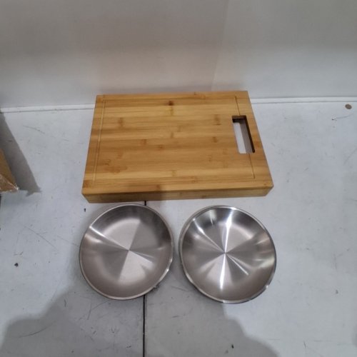 NAPOLEON PRO SERIES PROFESSIONAL BAMBOO CUTTING BOARD SET WITH 2 STAINLESS STEEL BOWLS - (70012) image 2