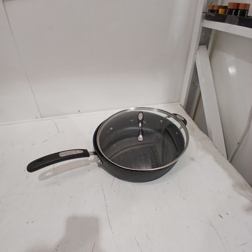 STARFRIT THE ROCK 5QT/12" DEEP FRY PAN WITH LID image 2