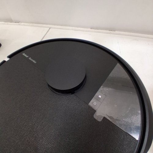 IROBOT ROOMBA 105 VAC ROBOT VACUUM WITH INTENSE POWER-LIFTING SUCTION - BLACK (MODEL: RCC-Y2) image 2