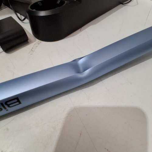 BISSELL CROSSWAVE EDGE CORDLESS ALL-IN-ONE MULTI-SURFACE CLEANER VACUUM - BLUE / BLACK (MODEL: 4329B) image 4