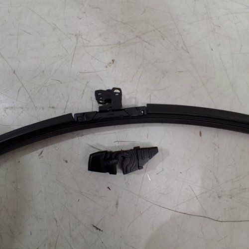 BOSCH CLEAR ADVANTAGE BEAM WIPER BLADE- 28" - (MODEL: 26-CA ) image 4