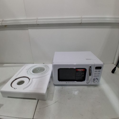 GALANZ RETRO STYLE COUNTERTOP MICROWAVE OVEN - 0.7CU.FT. - WHITE (MODEL: GLCMKZ07WER07) image 4