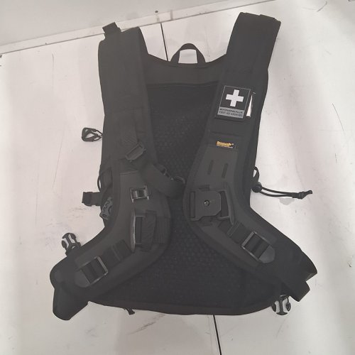 TRAVERSE SERIES ADVENTURE MOTORCYCLE BACKPACK - 10 L - BLACK - (MODEL: MCY2602) image 4