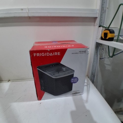 FRIGIDAIRE SELF-CLEANING COUNTERTOP ELECTRIC ICE MAKER - MAKES 26LBS OF ICE/DAY - BLACK (MODEL: EFIC120-BLKSS-SC) image 6