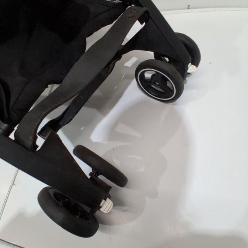 GB POCKIT AIR LIGHTWEIGHT FOLDING ALL TERRAIN INFANT BABY STROLLER - VELVET BLACK image 3