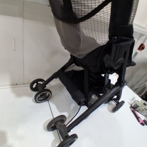 GB POCKIT AIR LIGHTWEIGHT FOLDING ALL TERRAIN INFANT BABY STROLLER - VELVET BLACK image 5