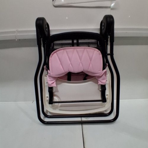 FOLDABLE BABY HIGH CHAIR WITH FOOD TRAY - 20" X 31" - 6M-36M - PINK/BLACK (MODEL: HC3000) image 4