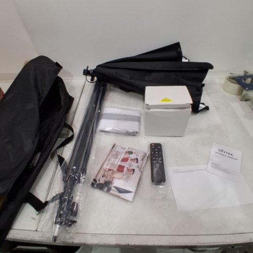 SKYTEX SOFTBOX LIGHTING KIT - 20" X 28" SOFT BOX - BLACK (MODEL:SKYTEX 750) image 3