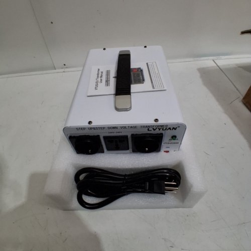 LVYUAN VOLTAGE TRANSFORMER POWER CONVERTER - 5000W - STEP UP 110V TO 220V, STEP DOWN 220V TO 110V - WHITE (MODEL:VTUS-EU5000) image 3