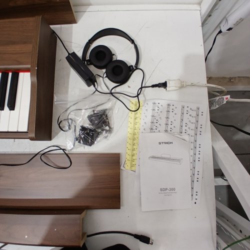 STRICH DIGITAL PIANO WITH 88 KEYS - HAMMER ACTION WEIGHTED KEYBOARD - FULL SIZED ELECTRIC PIANO WITH USB/MIDI/WIRELESS CONNECT - WALNUT BROWN (MODEL: SDP-300W) image 5