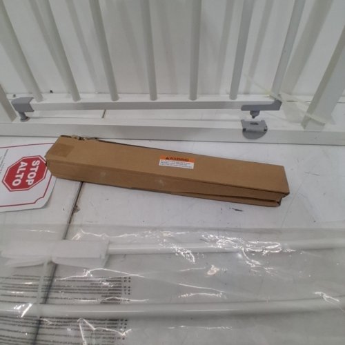 HAUCK OPEN N STOP FIT BABY & PET SAFETY GATE - 37.8"-39.8" - WHITE (MODEL: 597231) image 4