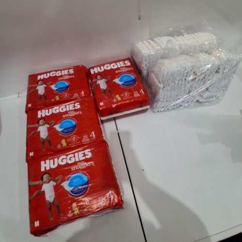 142PK HUGGIES LITTLE SNUGGLERS DIAPERS - SIZE 4 - WINNIE THE POOH image 2