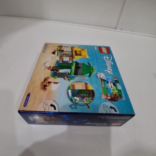 175PC LEGO DISNEY MOANA MOANA'S ISLAND FUN BUILDING SET (MODEL: 43260) image 2
