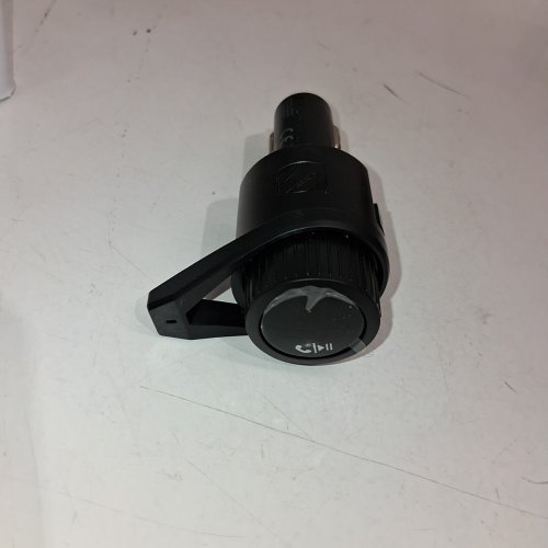 SCOSCHE WIRELESS BLUETOOTH HANDS FREE CAR KIT FM TRANSMITTER WITH AUX AND 12W USB PORTS - BLACK (MODEL: BTFM5-SP) image 2