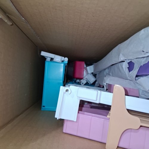 BARBIE MALIBU DOLL DREAM HOUSE WITH 25+ ACCESSORIES - PINK (MODEL: FXG57) image 3