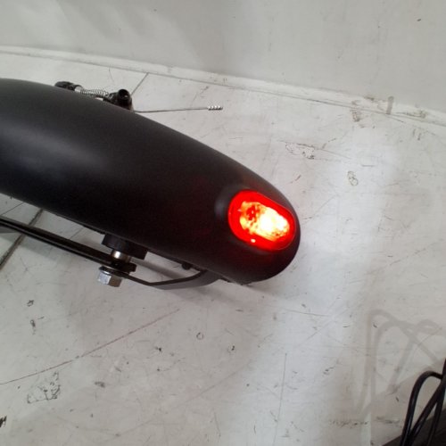 FOLDABLE ELECTRIC SCOOTER FOR ADULTS - 350 W - 30-40KM RANGE - BLACK/RED (MODEL: W5/W6) image 3