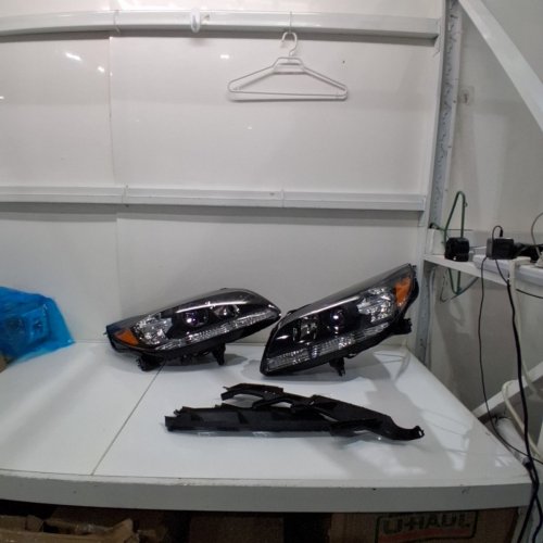 2pc WEELMOTO LEFT AND RIGHT HEADLIGHT ASSEMBLY - 13 - 15 CHEVY MALIBU (MODEL: CVML-13) image 3