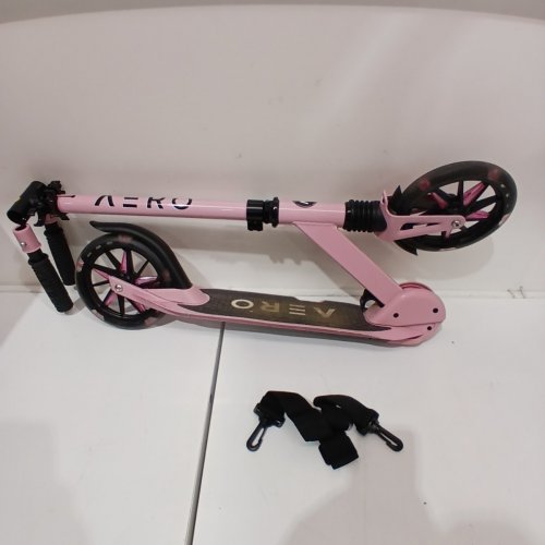 KID'S AERO A5 SCOOTER WITH LIGHT UP WHEELS - 7" - PINK / BLACK (MODEL: A5) image 2