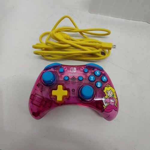 PDP ROCK CANDY WIRED CONTROLLER - FOR NINTENDO SWITCH/LITE/OLED - BUBBLEGUM PRINCESS PEACH (MODEL: 500-181) image 2