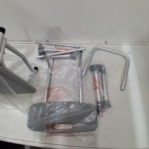 MEDLINE GUARDIAN BATHTUB TRANSFER BENCH WITH BACK SUPPORT & SUCTION FEET - 400LBS CAPACITY - GREY (MODEL: G3-100KBX1) image 4