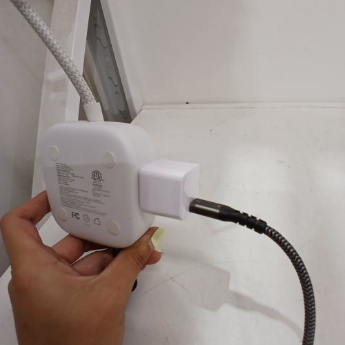 SCOSCHE USB-C PD MINI FAST WALL CHARGER - 20W - WHITE (MODEL: HPDC20WT V2) image 2