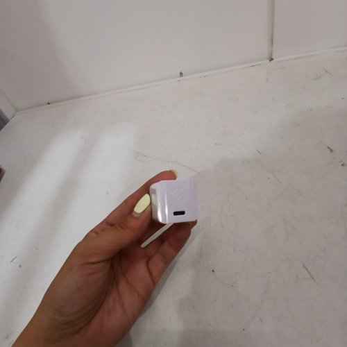 SCOSCHE USB-C PD MINI FAST WALL CHARGER - 20W - WHITE (MODEL: HPDC20WT V2) image 3
