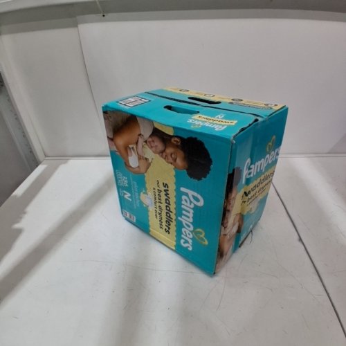 136PK PAMPERS CRUISERS 360° STRETCHY WAISTBAND DISPOSABLE DIAPERS - SIZE 4 (22LB-37LB) image 4