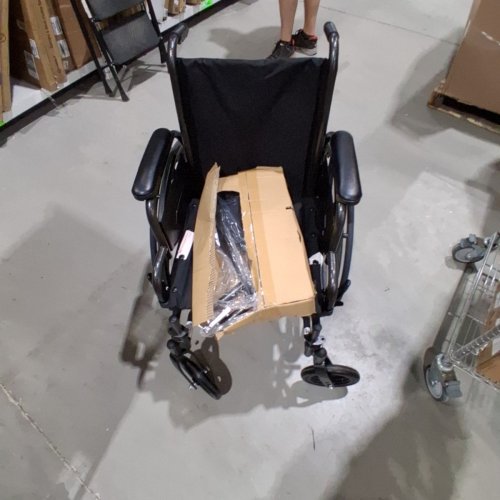 MEDLINE STRONG AND STURDY WHEELCHAIR WITH SWING AWAY LEG RESTS AND 16'' SEAT (MODEL:K1166N22S) image 2