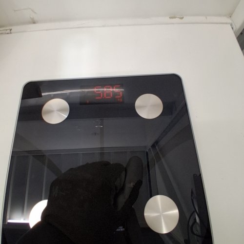 RENPHO DIGITAL WIRELESS WEIGHT SCALE - ANALYZER WITH SMARTPHONE APP SYNC WITH BLUETOOTH - 400LBS - BLACK (MODEL: ES-CS20M) image 3
