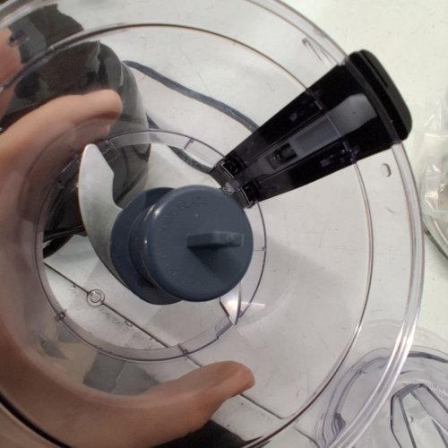 CUISINART 3-CUP MINI CHOPPER/GRINDER - PREP PROCESSOR - GRIND AND CHOP - PUREE AND EMULSIFY - BLACK (MODEL: CCH-3BKC) image 5
