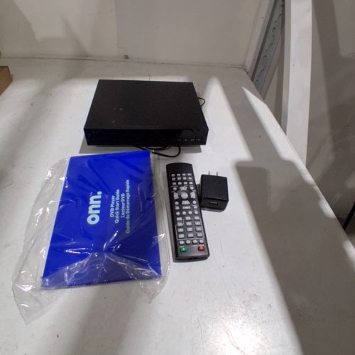 ONN. HDMI DVD PLAYER - BLACK (MODEL: 100144581) image 3