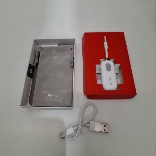 TWELVE SOUTH AIRFLY SE BLUETOOTH WIRELESS TRANSMITTER WITH 3.5MM AUX CONNECTOR - WHITE/GREY (MODEL: TS-2259) image 4