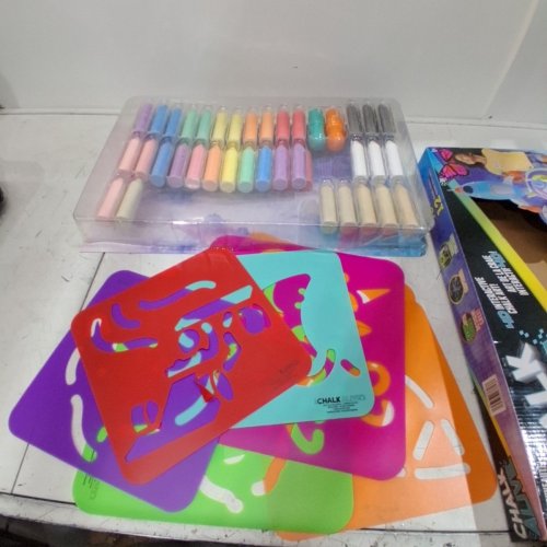 57PC HORIZON 4D INTERACTIVE CHALK ART SET (MODEL: 2207613) image 2
