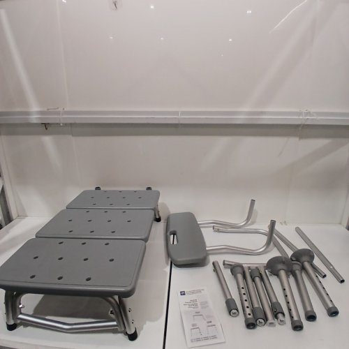 MEDLINE HEIGHT ADJUSTABLE TRANSFER BENCH WITH BACKREST - GREY (MODEL: G3-100KBRX1) image 3